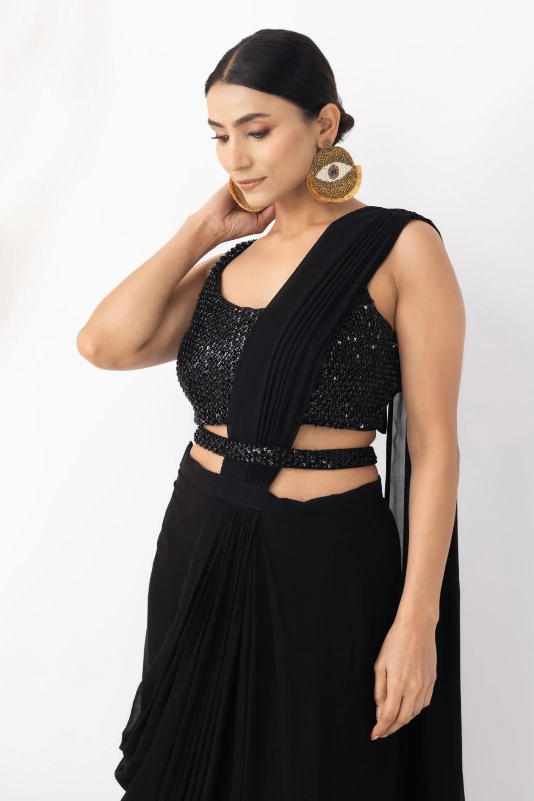 /storage/photos/1/Products/Indo Western Pre Drape Saree/indo western black (3).jpeg